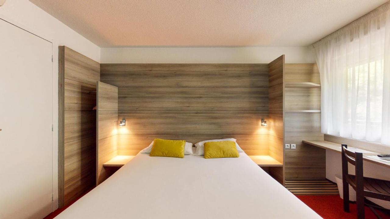 Everhotel De Tarbes-Ibos Exterior photo