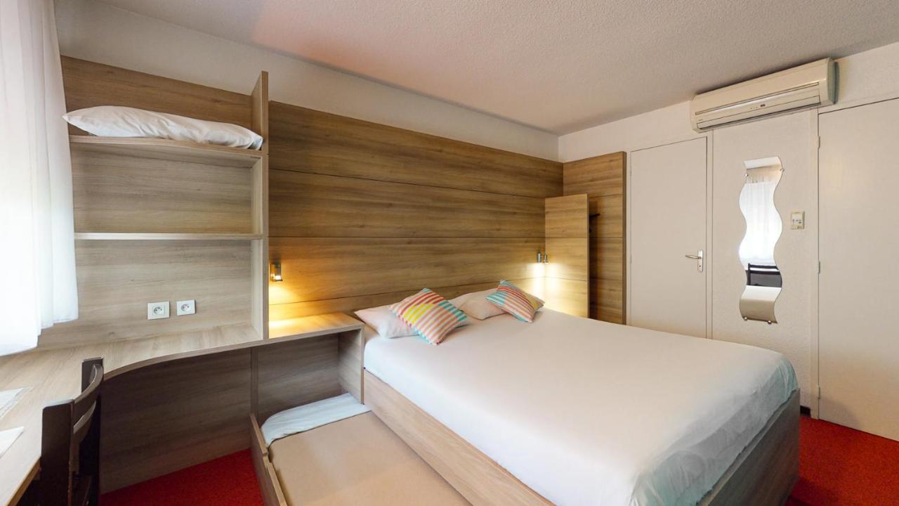 Everhotel De Tarbes-Ibos Exterior photo