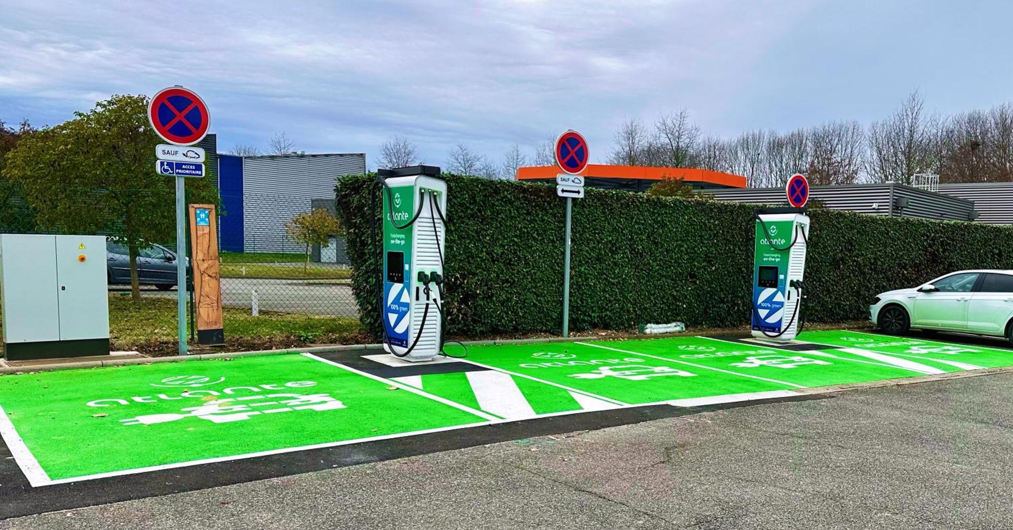 Everhotel De Tarbes-Ibos Exterior photo